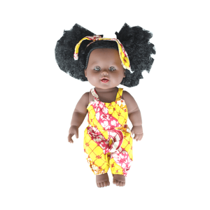 Afro babypuppe: Malea in Jumpsuit