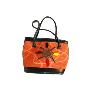 Handbag with Maasai pearls made of leather