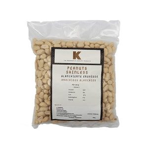 Blanchierte Erdnüsse für Ndolè / Zum Rösten