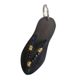 Ebony wood keyring with black and gold pearls